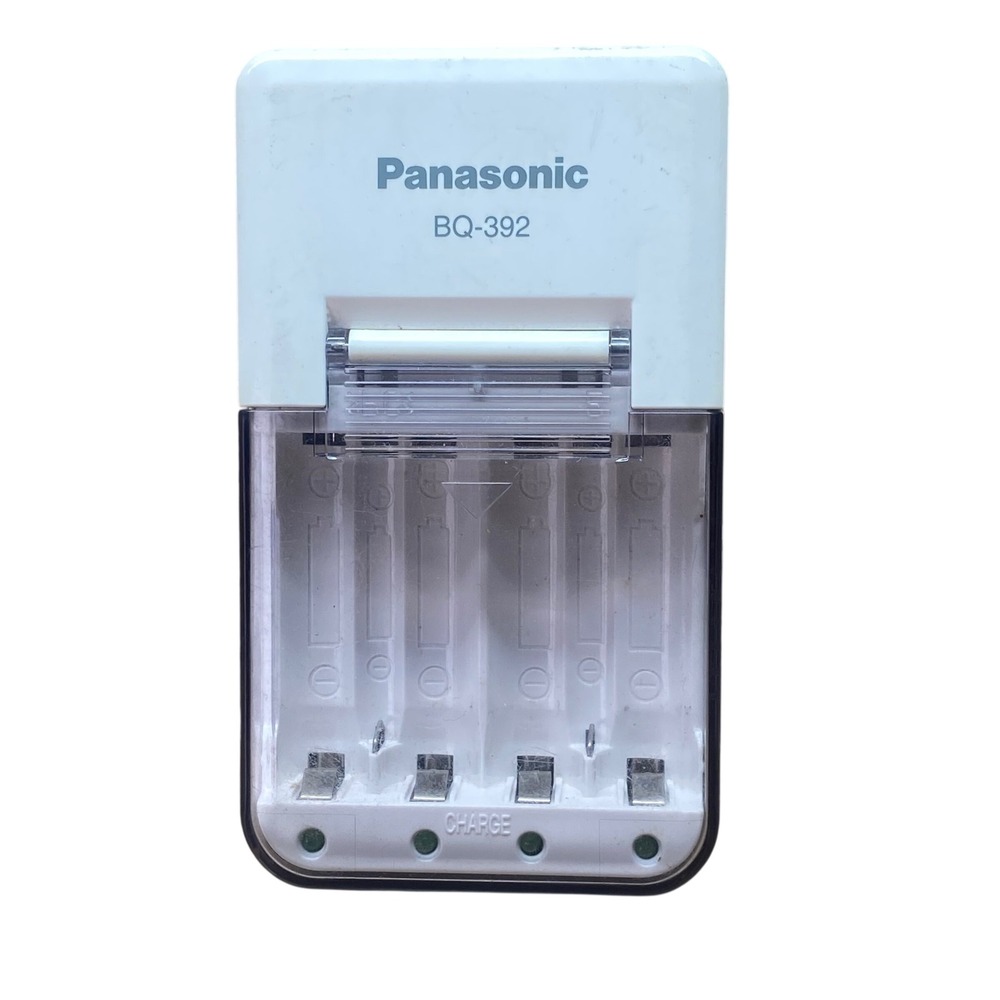 Genuine‎ Panasonic Eneloop Ni-MH Battery Charger BQ-392 for AA AAA Tested White
